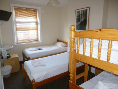 Bed & Breakfast The Lark Inn