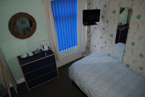 Mchalls Bed & Breakfast Adults Only
