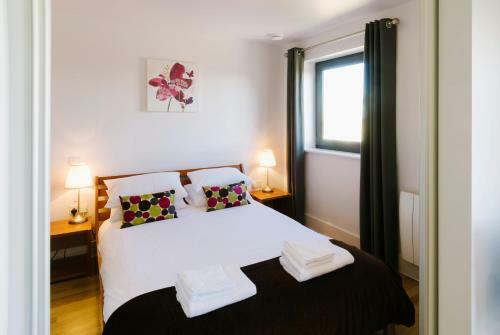 Your Space Apartments - Eden House