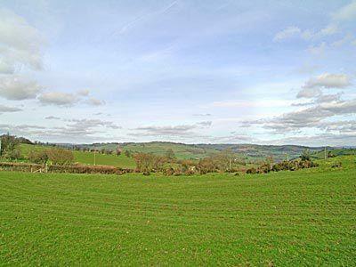 Pen Y Clawdd