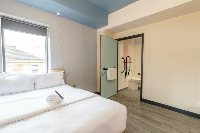 Easyhotel Glasgow City