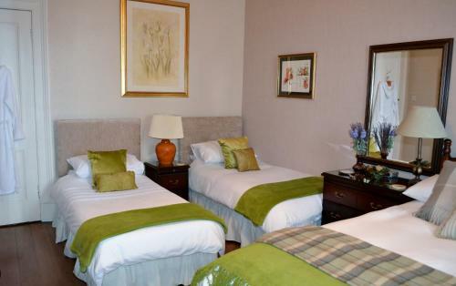 Hostal Maybank Guest House