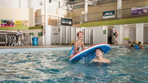 Newquay Bay Resort - Families And Couples Only