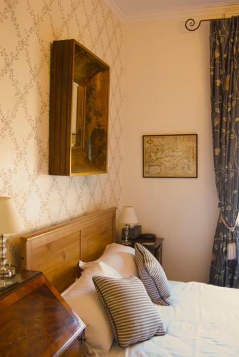 Hostal St Anns Guest House
