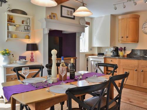 Lilac Cottage