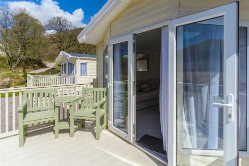 Glencoe Cabins And Caravans