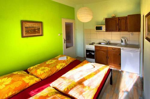 Hostal Penzion Nem�lek