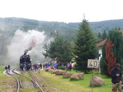 Hostal Ubytov�n� Ly?a?sk� ?kola
