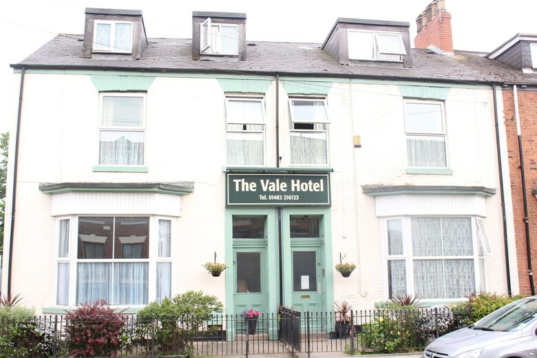 Hostal The Vale Hotel