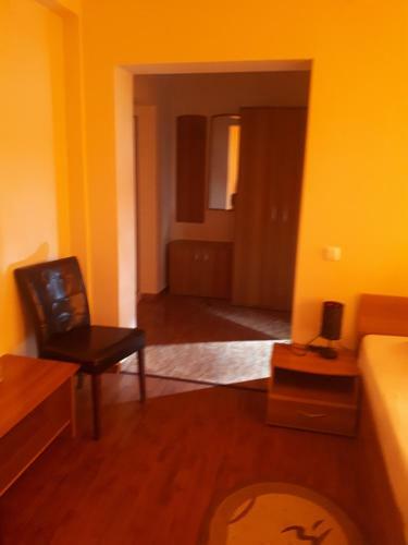 Hostal Vila Tom Cris