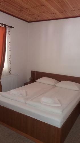 Hostal Popasul Vanatorilor