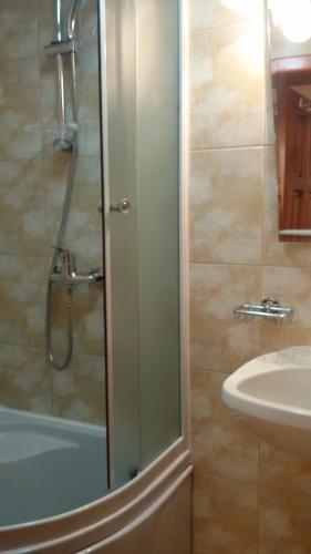 Hostal Pensiunea Malina