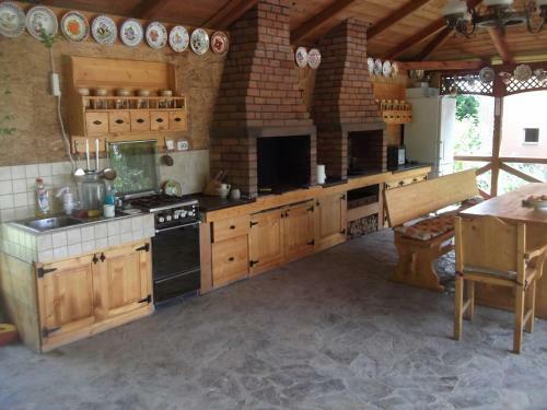 Hostal Pensiunea Raze De Soare