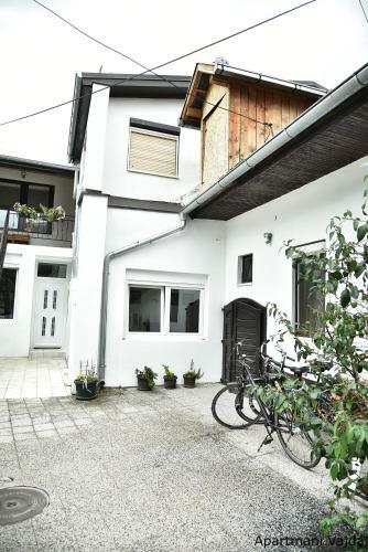 Vajda Apartments