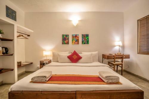 Hostal Sayura House