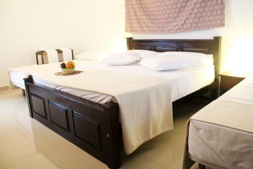 Hotel Coral Seas Beach Hikkaduwa