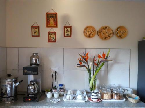 Hostal Albert Road Garden Guest House