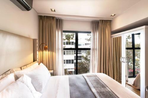 Collection Luxury Apartments - Concord 11