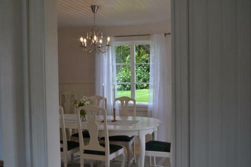 Lodge Uddebog�rd 2