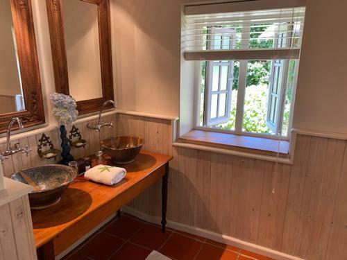 Bredon Cottage