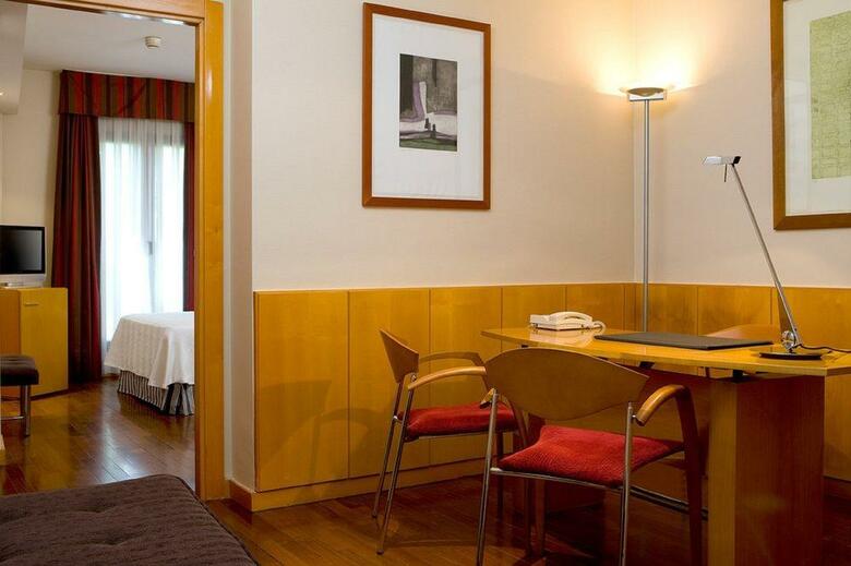 Leonardo Hotel Madrid City Center