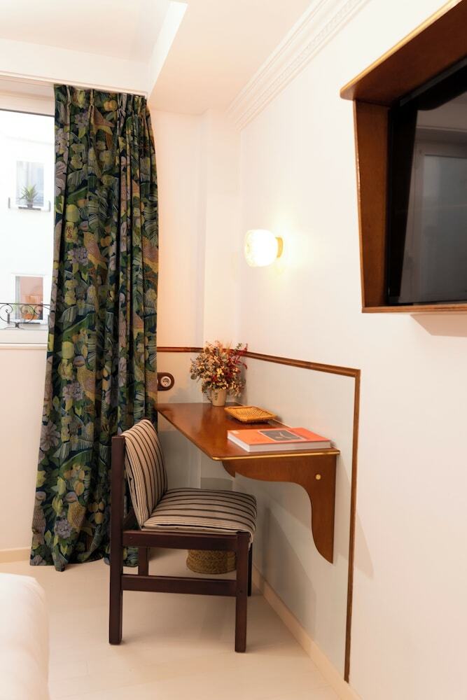 Hostal Laris