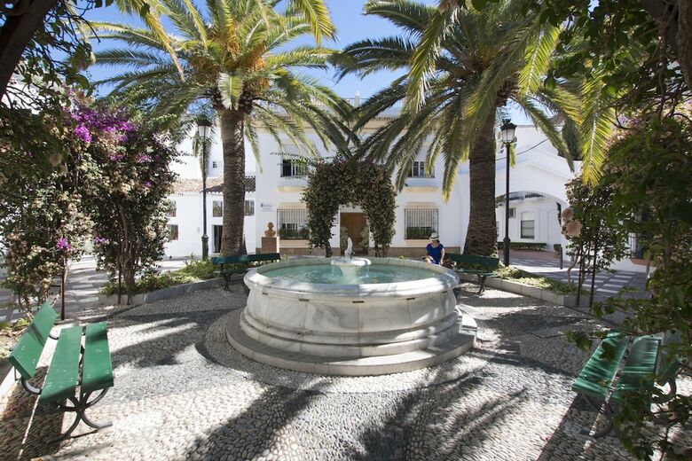 Apartamentos La Fonda