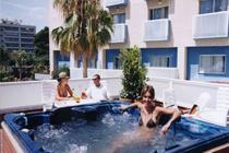 Hotel Villamarina Club