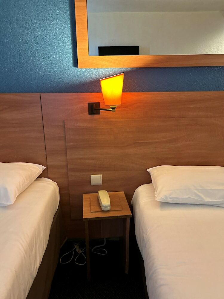 Hotel Kyriad Marne-la-vall�e-torcy
