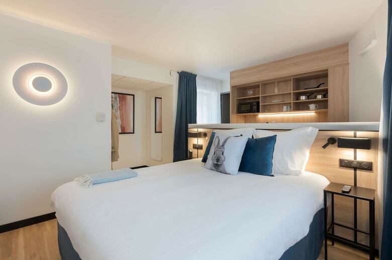 Hotel Kyriad Prestige Paris Est