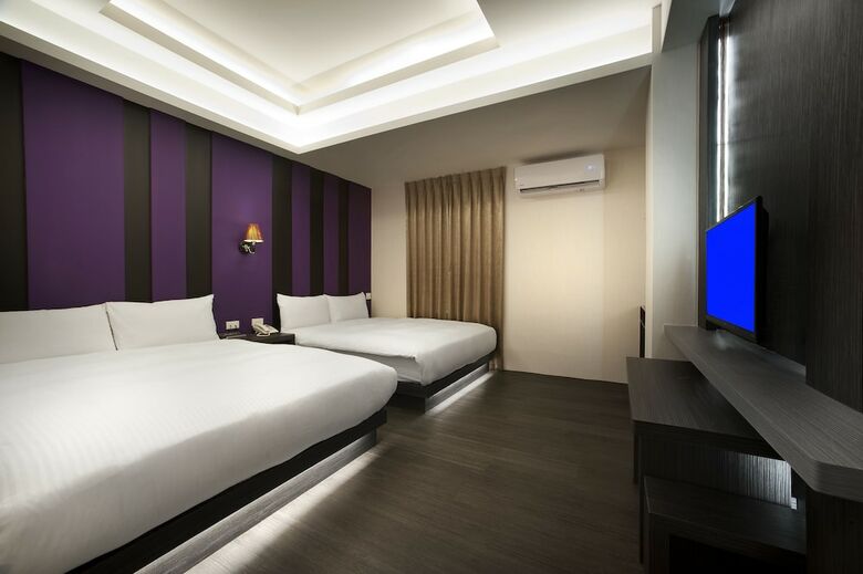 Motel Two Fukun Hotel
