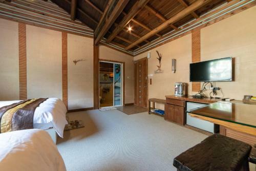 Posada Shankou Hotspring Hotel