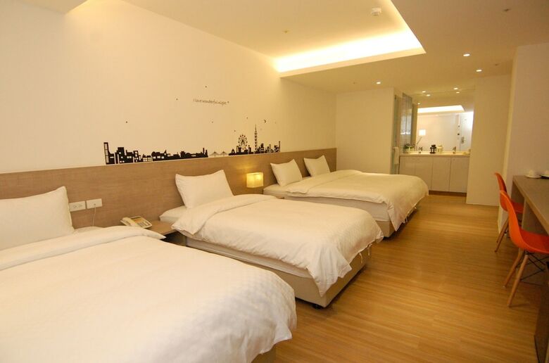 Posada Season 5 Inn