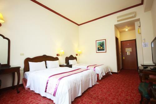 East Commercial Affairs Hotel