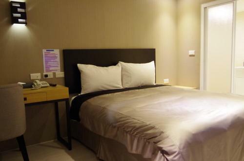 Hotel E-house Xining Branch
