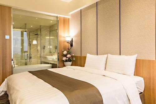 Kaishen Starlight Hotel