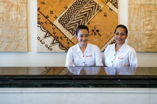 Tanoa International Dateline Hotel