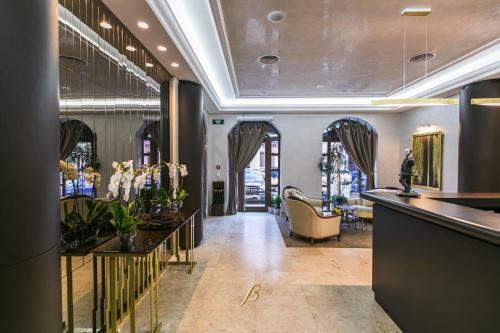 Bon Hotel