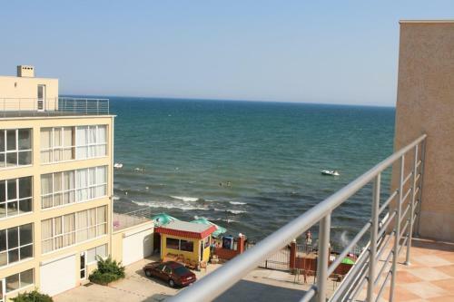 Sea Pearl Apartments