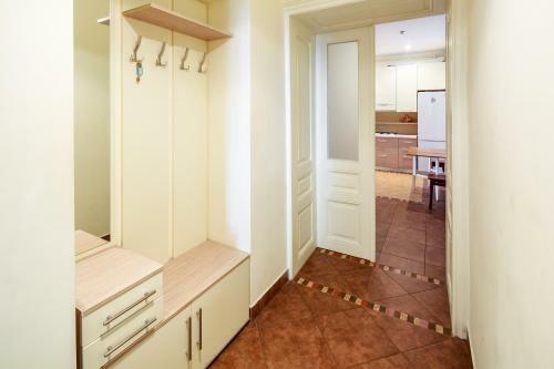 Apartment Near The Rynok Square