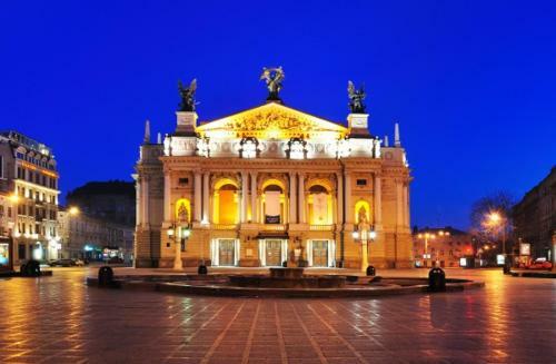 Romantic Apartment Near Opera With Air-conditioning