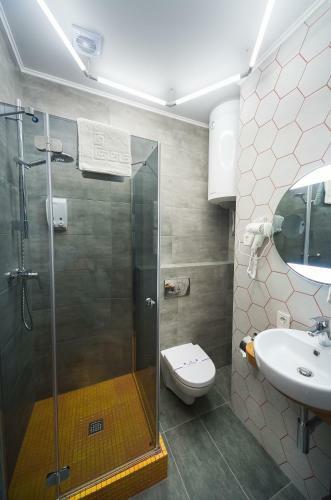 Beehive Hotel