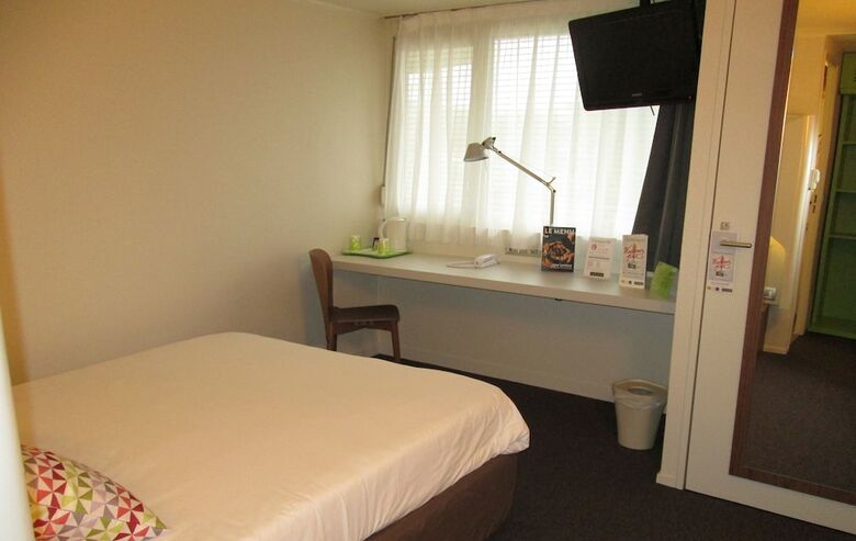 Hotel Campanile - Saint Etienne St Charmond