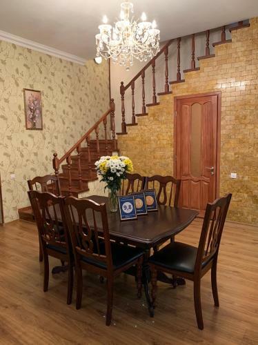 Apartment On Zhukovskogo