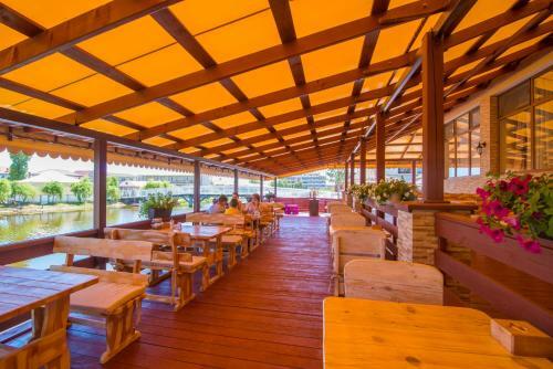 Hotel Kovcheg Baza Otdyha