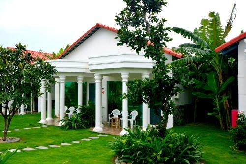 Hotel Golden Peak Resort & Spa