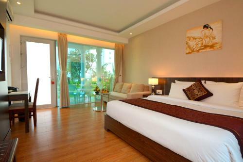 Hotel Golden Peak Resort & Spa