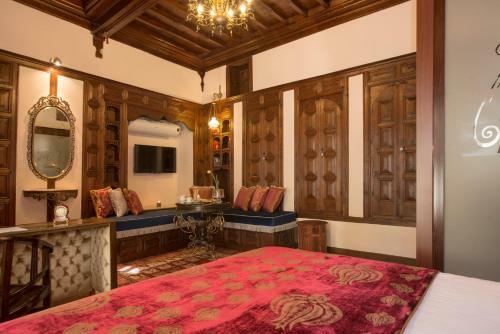 Mahallem Hotel