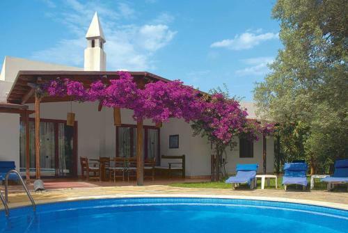 Villa Gulay