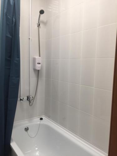 Lowcost Hotel Berison Kamala
